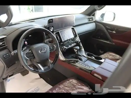 لكزس LX600 BB موديل 2025 3