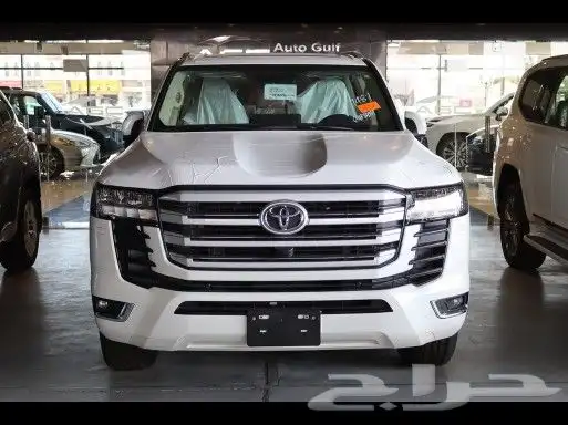 لاندكروزر GXR L4 بنزين موديل 2025 0