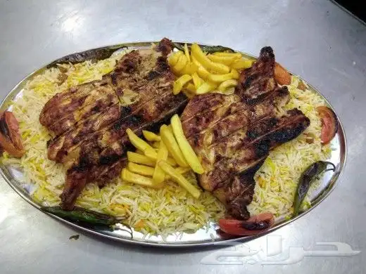 الرياض او جدة مطلوب لعمل مطعم عاءلي 3