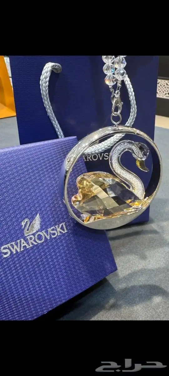 تعاليق سيارات سوارفسكي 25