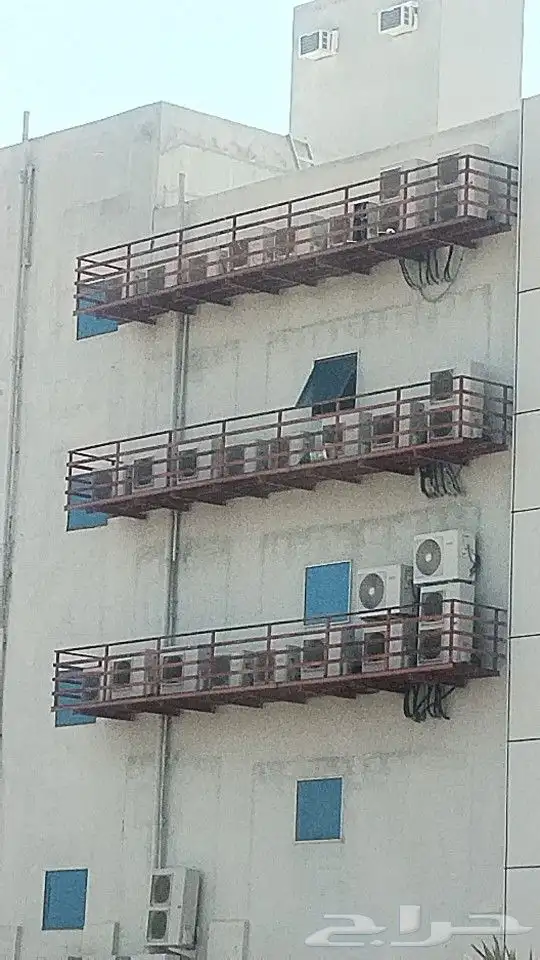 فني تكيف مركزي واعمال دكت سبليت 7