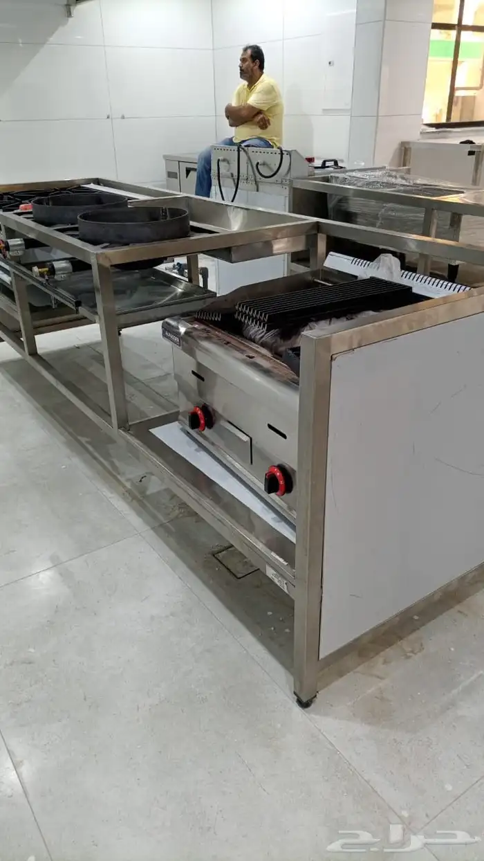 مداخن طاولات مغاسل تجهيز مطاعم ومطابخ وفنادق وكوفيه استانلس 32