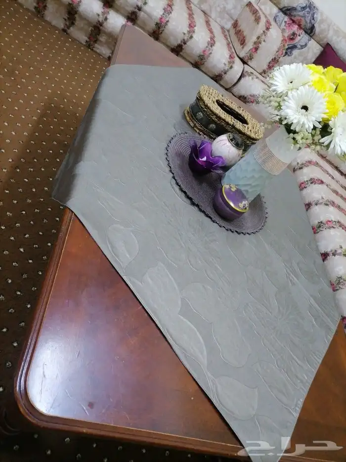 طاولة خدمه 0
