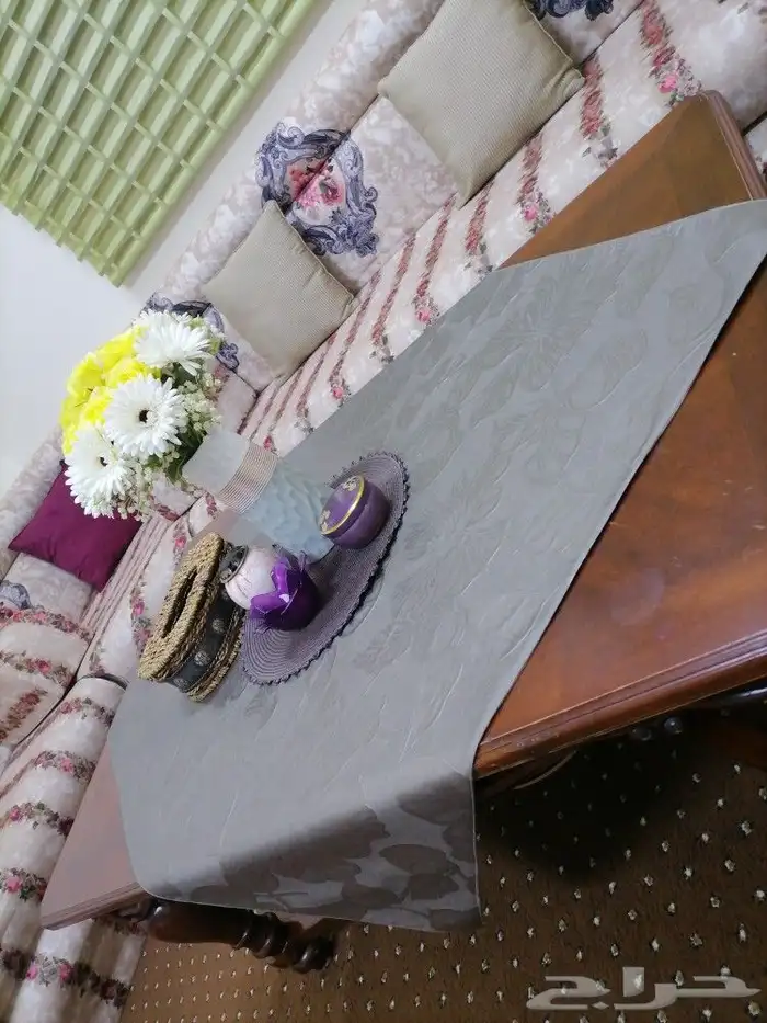 طاولة خدمه 2
