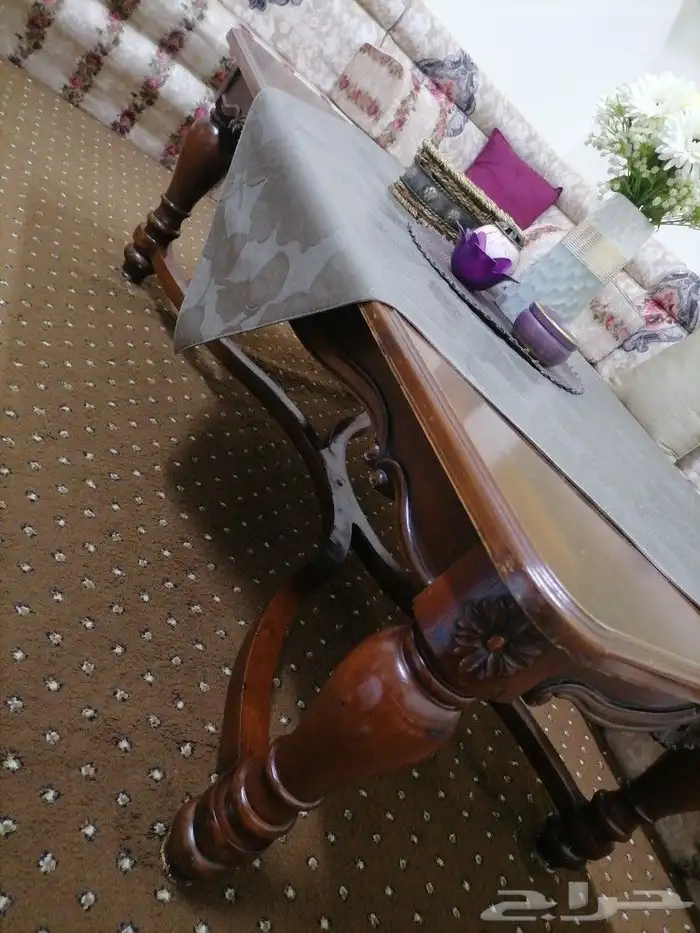 طاولة خدمه 1