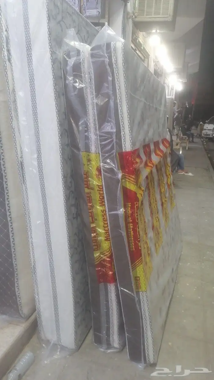 مراتب طبيه ومراتب سست وسراير خشب وحديد وبطانيات ولحافات 6