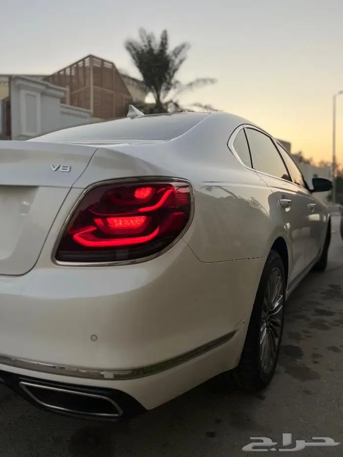 K900 أعلى فئة - فل كامل- الفاخرة كيا K900 15
