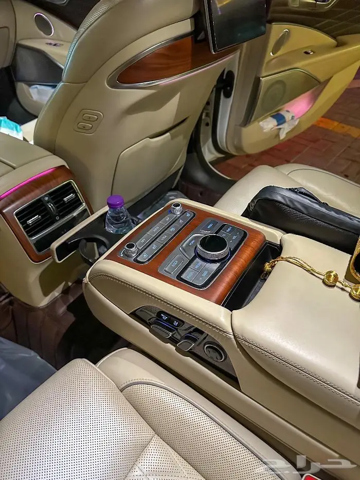 K900 أعلى فئة - فل كامل- الفاخرة كيا K900 22