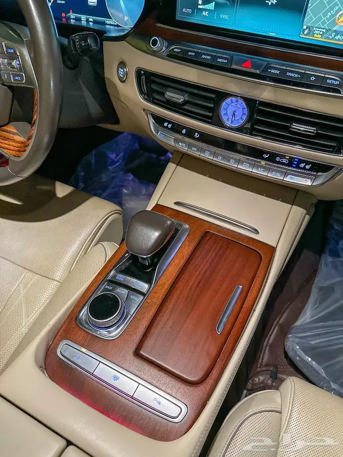 K900 أعلى فئة - فل كامل- الفاخرة كيا K900 27