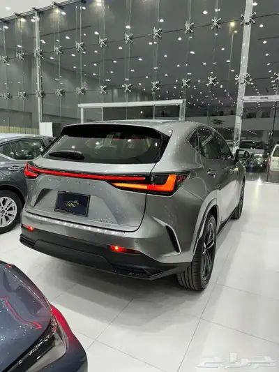 لكزس NX350 AA بنزين 2025 عرض للكاش والتقسيط 4