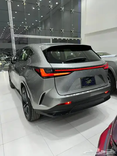 لكزس NX350 AA بنزين 2025 عرض للكاش والتقسيط 5
