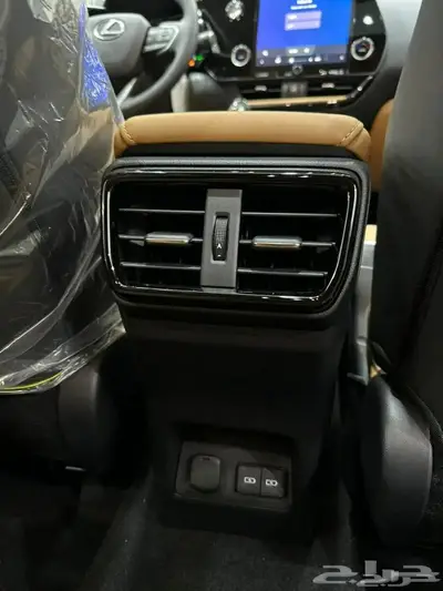 لكزس NX350 AA بنزين 2025 عرض للكاش والتقسيط 8