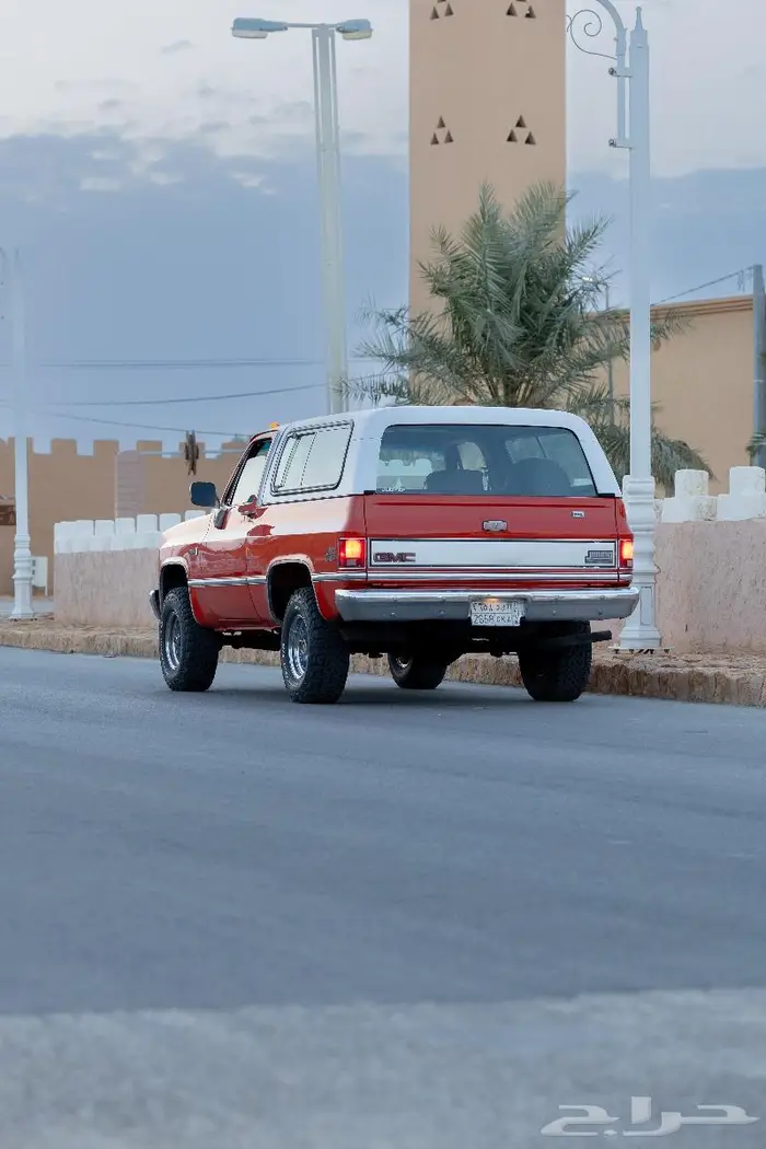الزين و النادر جمس جيمي بليزر ربع K5 موديل 1981 22