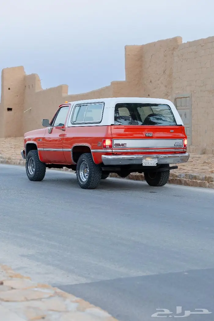الزين و النادر جمس جيمي بليزر ربع K5 موديل 1981 20