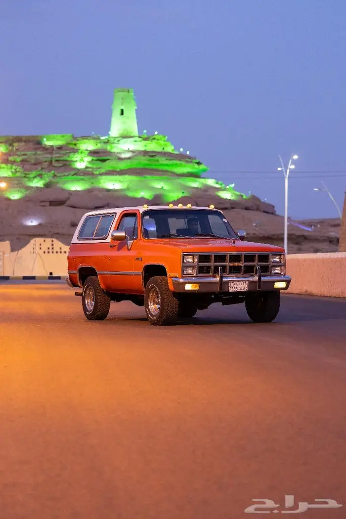 الزين و النادر جمس جيمي بليزر ربع K5 موديل 1981 13