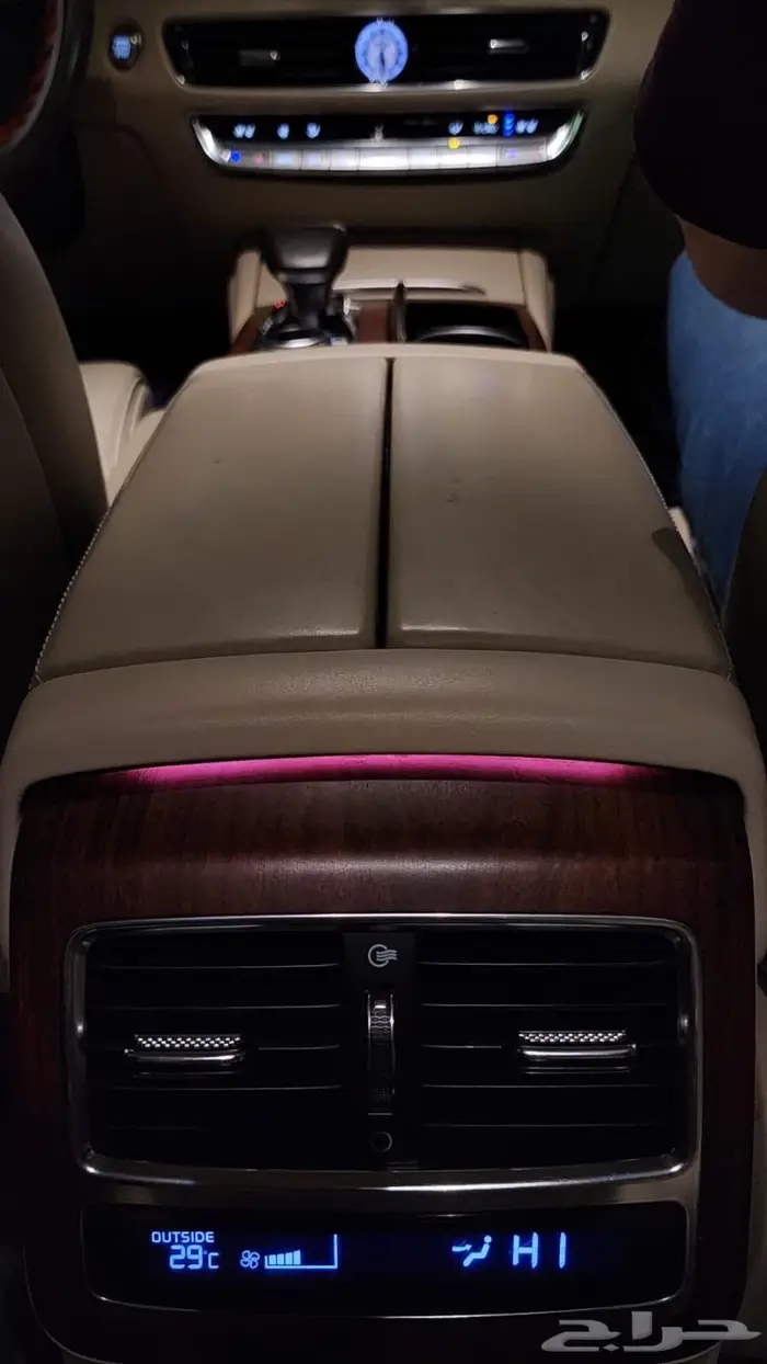 K900 أعلى فئة - فل كامل- الفاخرة كيا K900 3
