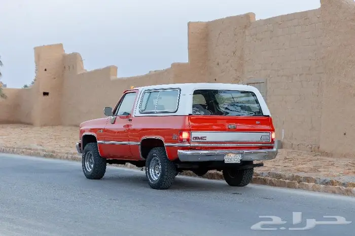 الزين و النادر جمس جيمي بليزر ربع K5 موديل 1981 21