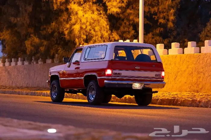 الزين و النادر جمس جيمي بليزر ربع K5 موديل 1981 24