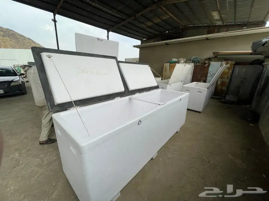 ثلاجات وحافظات اسماك فايبر غلاس ( تم البيع بالكامل ) 2