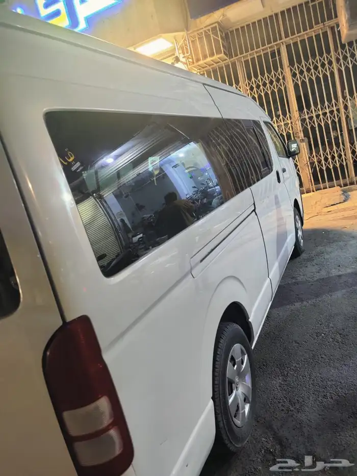 هايس للإيجار مع سايق 4