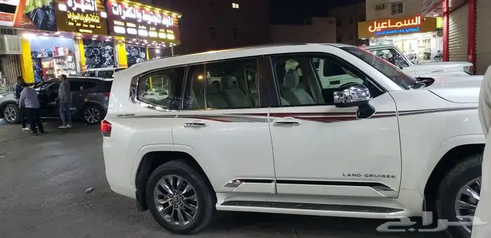 ترهيم جيب لاند كروزر وارد الساير 2022 3