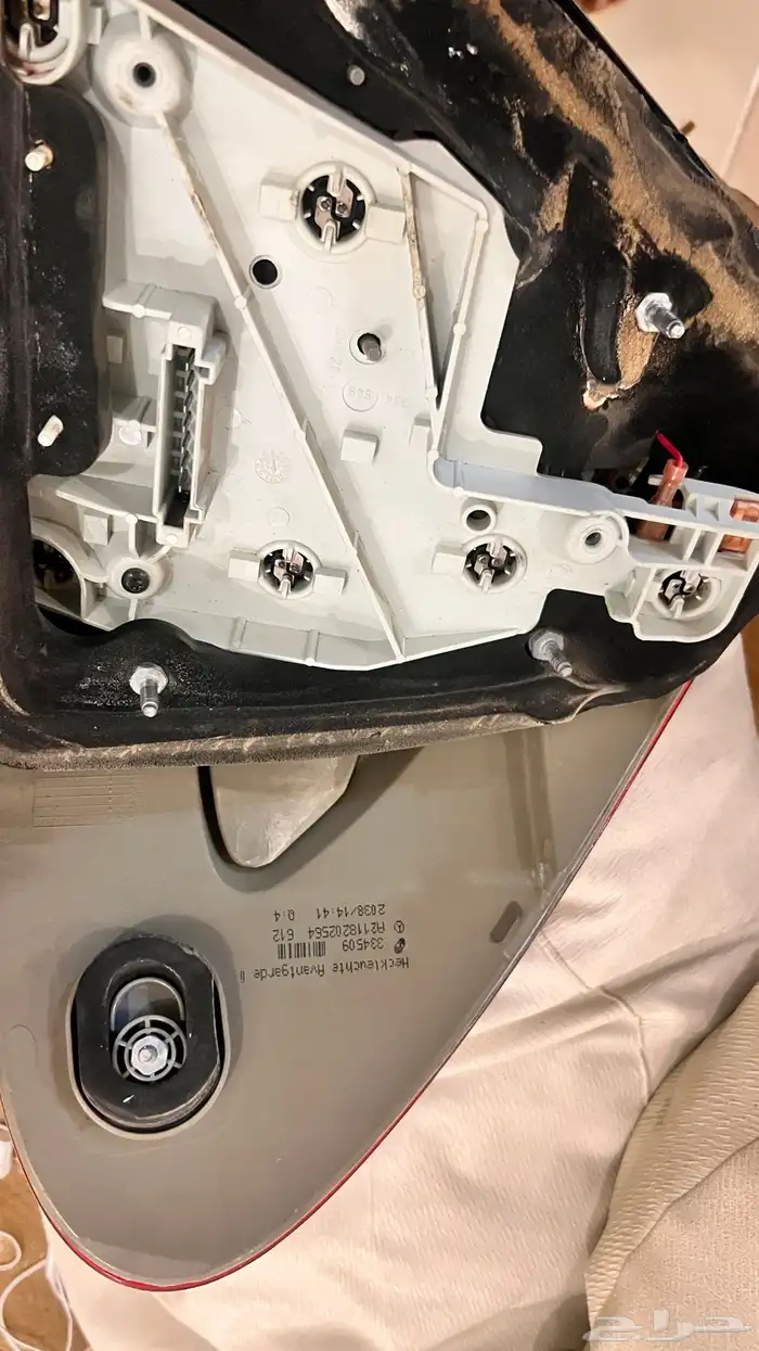 شاشه و قطع غيار مرسيدس w211 E350 وغيرها 1