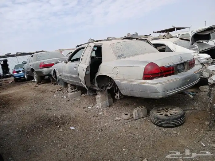 قطع غيار فورد مركيز من مديل 2000الا2010 فرد فكتوريا فوردايدج 5
