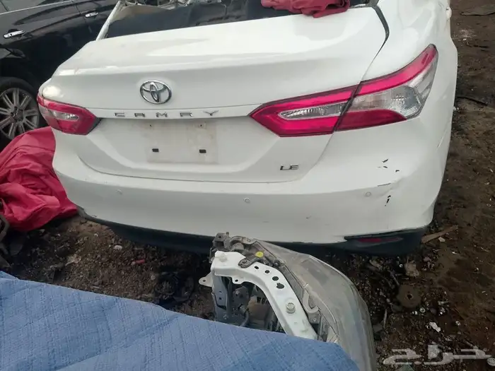 تشليح كامري 20 خليجي ابيض ساده توصيل لجميع انحاء المملكه 0