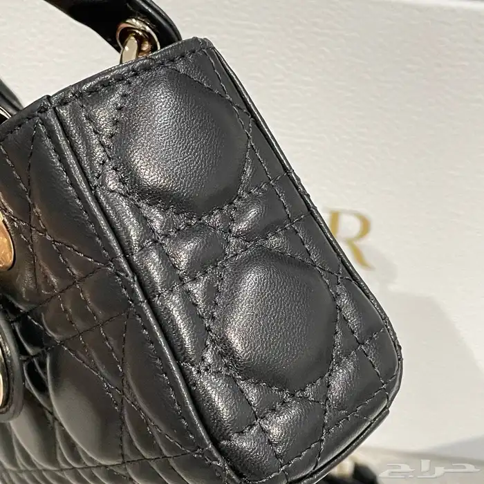 شنطه Christian Dior جلد طبيعي 7