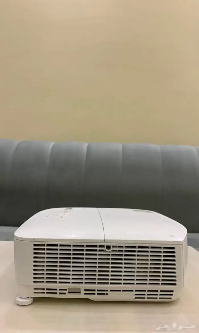 بورجيكتر BenQ أخو الجديد 3