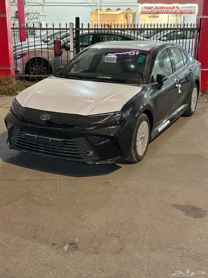كامري 2025 LE بنزين لدى معرض سامي القعدي 17