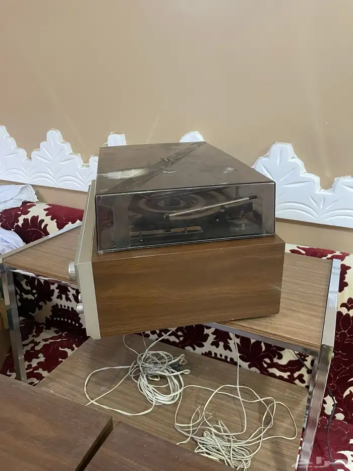 مشغل أسطوانات سانيو قديم تراثي 7