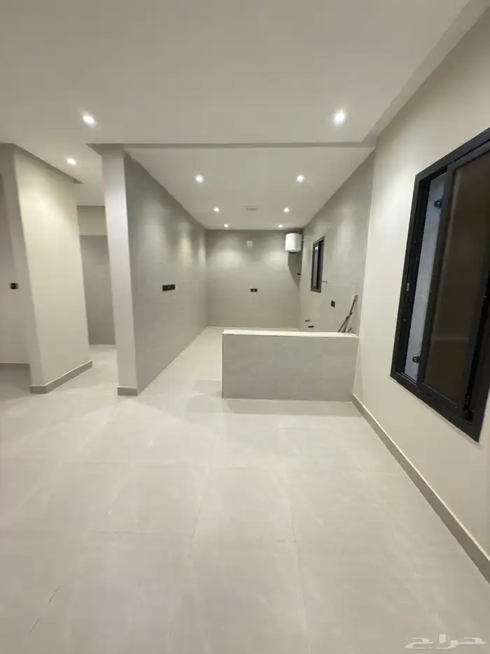 دور علوي حي الشفاء مساحه 360متر 4