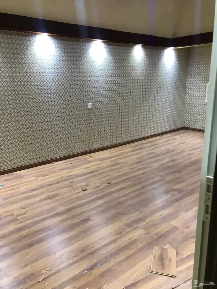 باركيه تركي 65   للمتر مربع شامل التركيب والاكسسورات 87