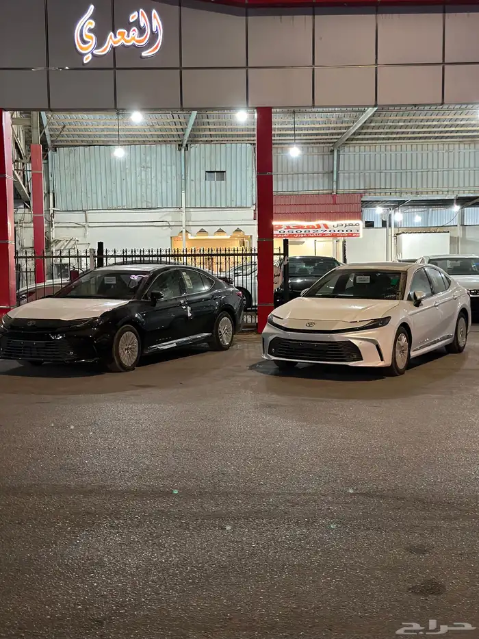كامري 2025 LE بنزين لدى معرض سامي القعدي 19