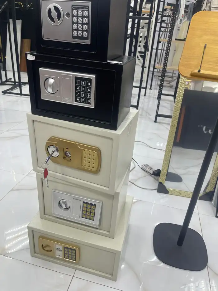 خزنة نقود ( توصيل مجانا ) 1