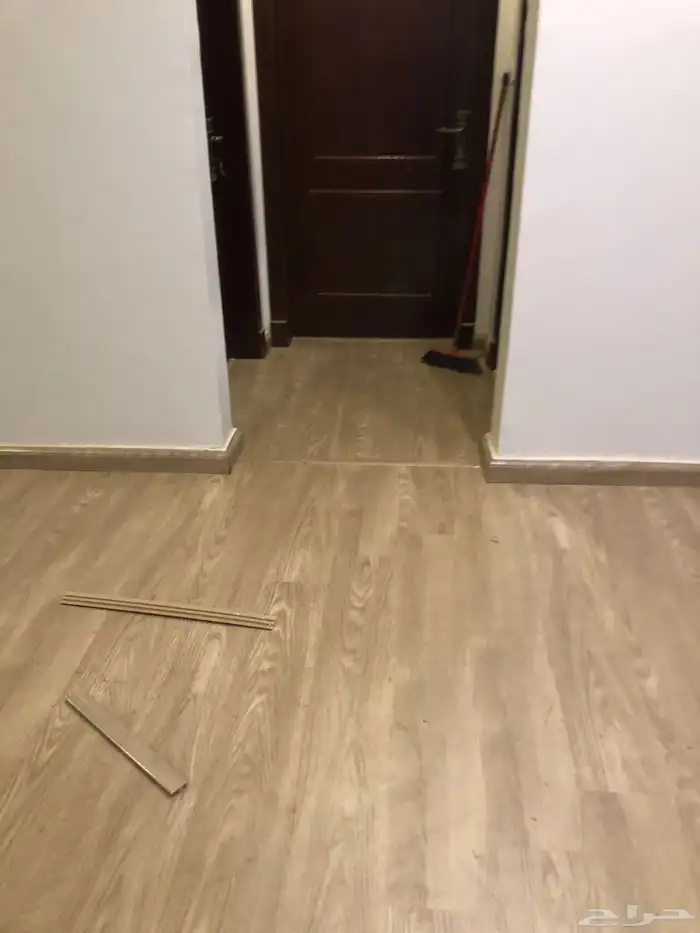 باركيه تركي 65   للمتر مربع شامل التركيب والاكسسورات 72