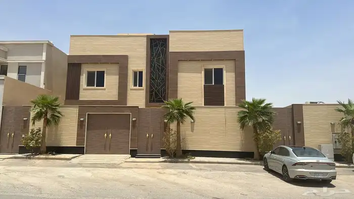 للبيع فلة درج صالة وشقتين بحي المهدية بالرياض 0