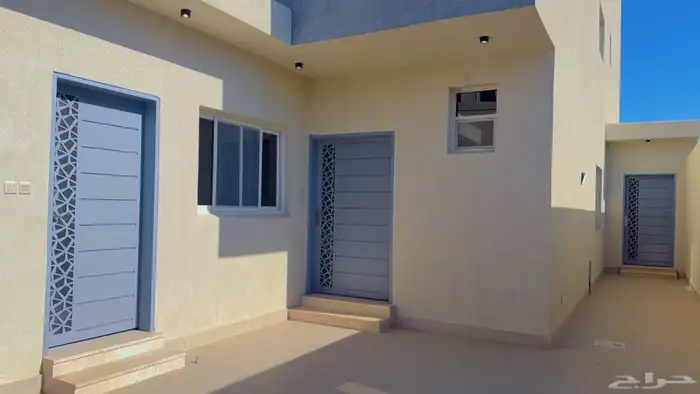 اللبيع فله من نوع الدبلاكس القصيم بريدة السليمانية 1