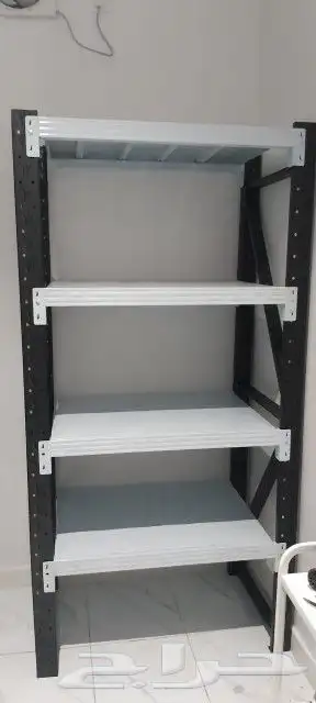 يوجد لدينا ارفف سوبر ماركت ومستودعات 1