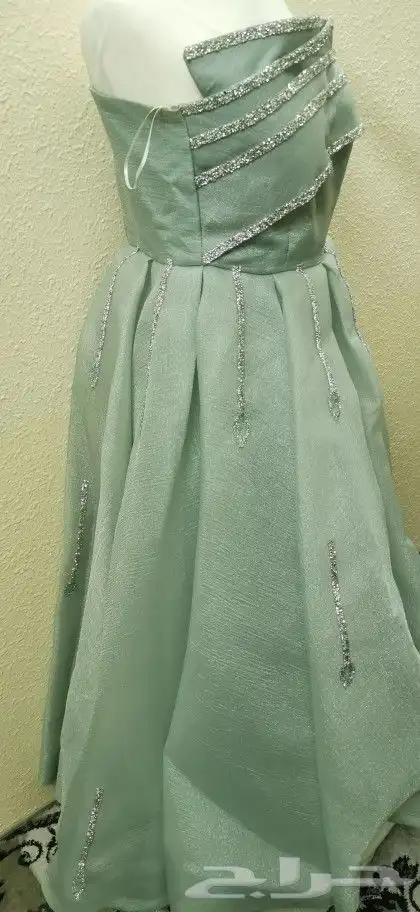 فستان فخم 0