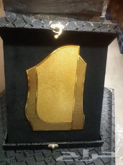 دروع واختام ولوحات حروف بارزة 13