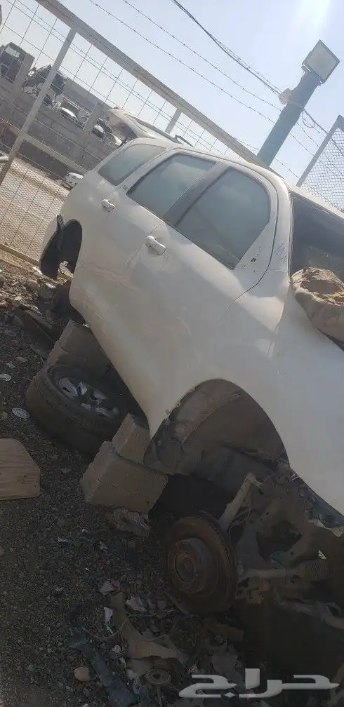قطع غيار جيوب سكويا برادو و تندراء 2