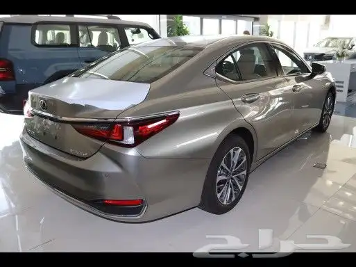 لكزس ES250 موديل 2025 1