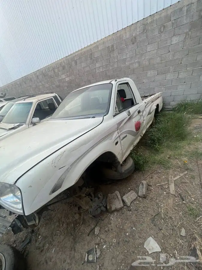 ميتسوبيشي غمارة موديل 2004 تشليح قطع غيار 0