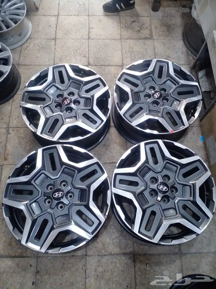 جنوط سنتافي 2023 مقاس 19 اصليه 1