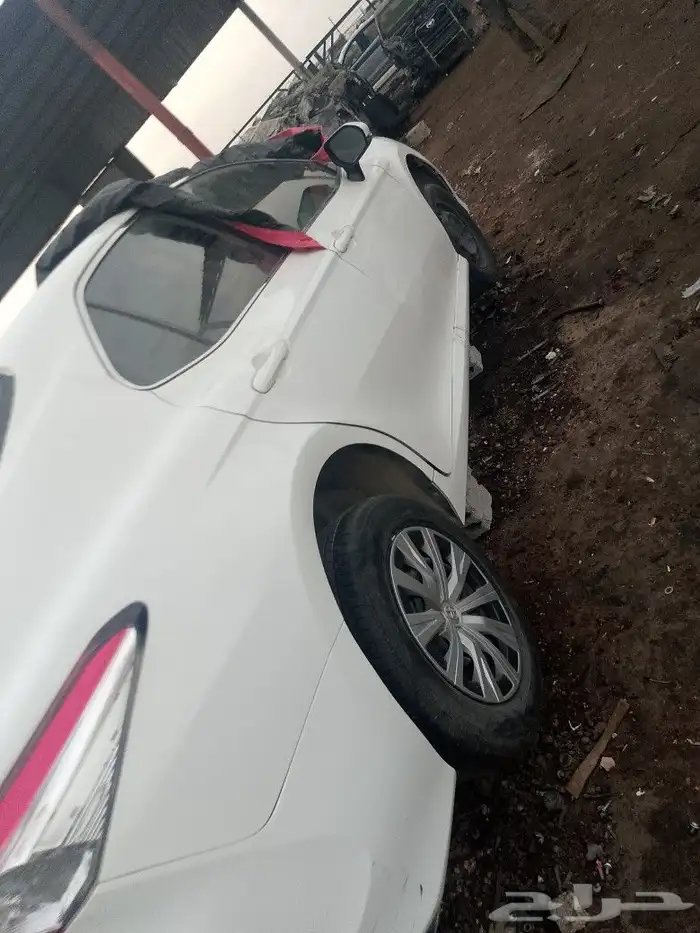 تشليح كامري 20 خليجي ابيض ساده توصيل لجميع انحاء المملكه 1