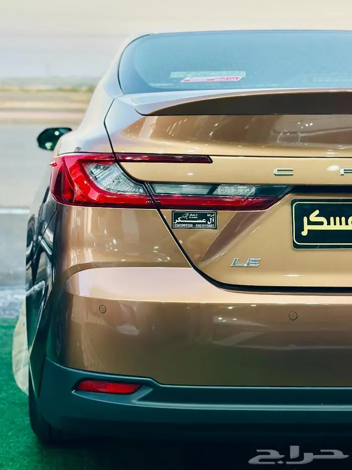 كامري ال اي بنزين نص فل فتحة سقف LE 2025 4