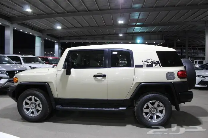 تويوتا ( FJ Black edition ) 2023 6