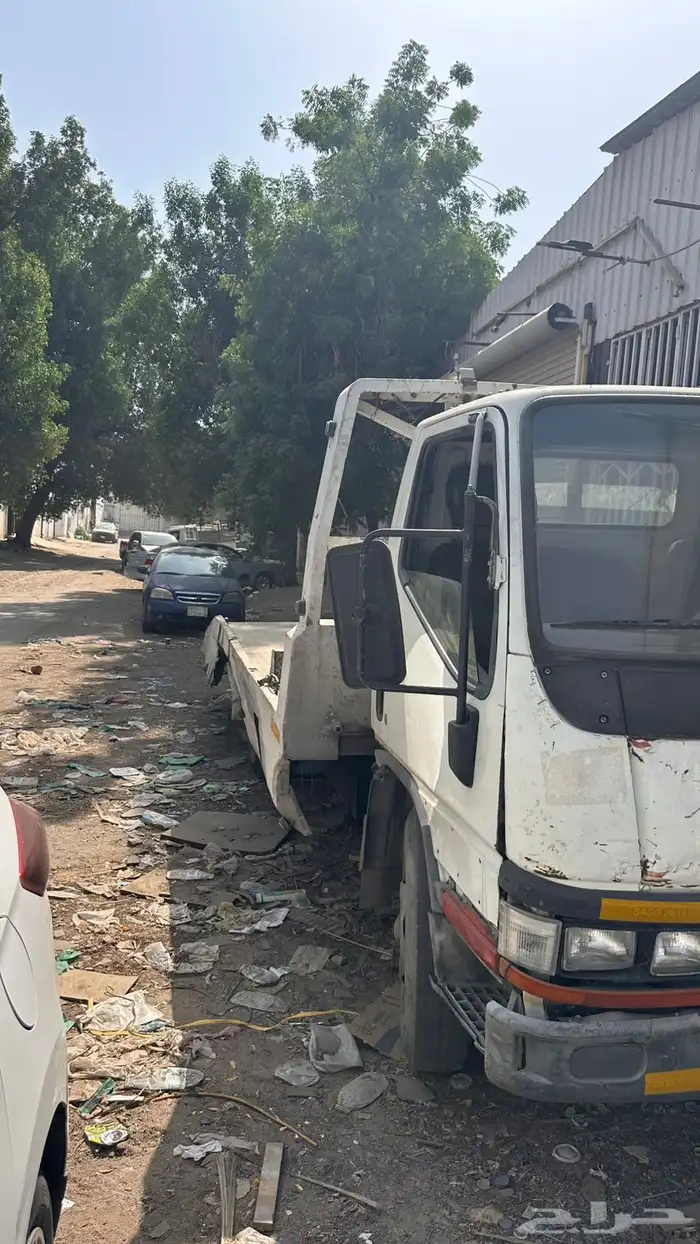 سطحة للبيع متسوبيشي اقبل البدل غنم او سيارة 1